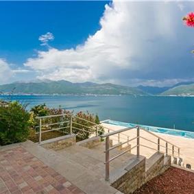 5 bedroom villa with two pools near Tivat, sleeps 10
